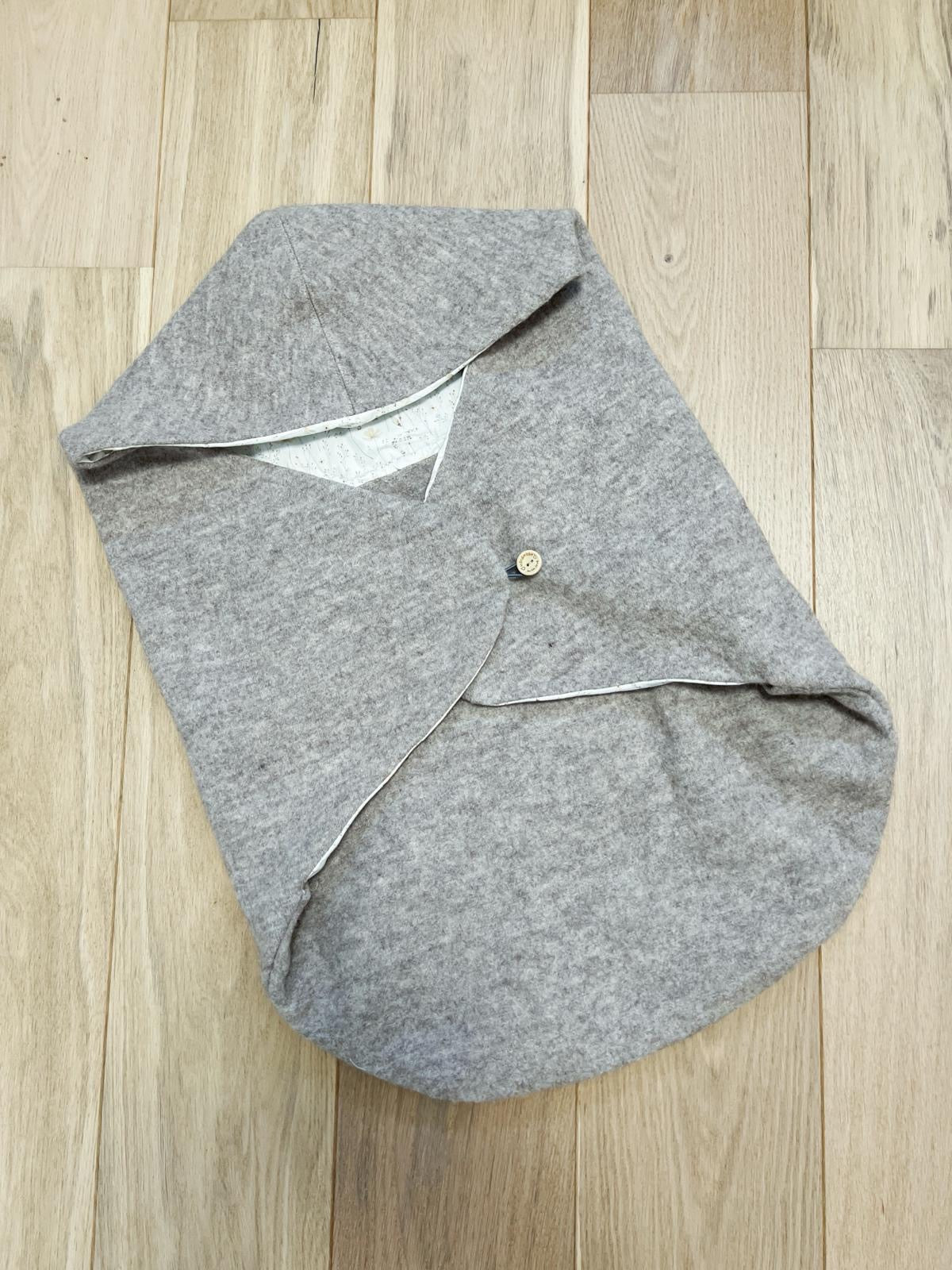 Baby-Einschlagdecke 100 % Schurwolle