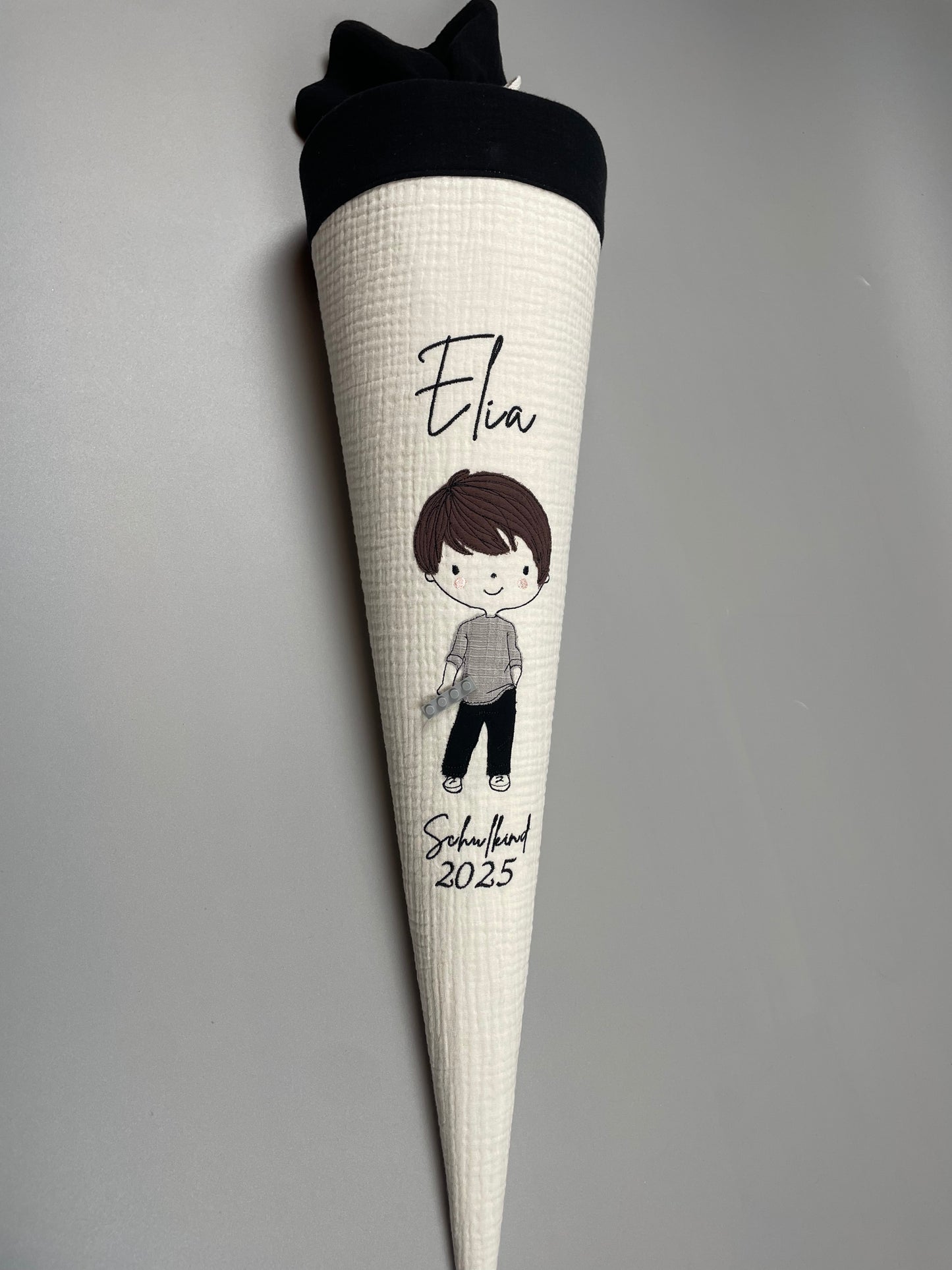 Schultüte - Junge mit Baustein (schwarz)